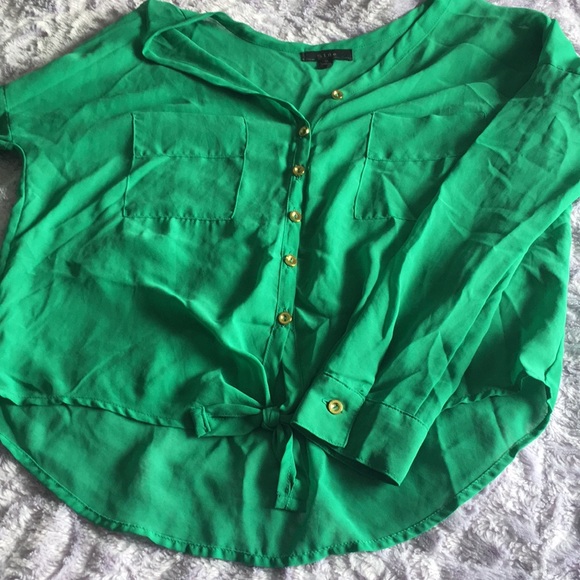 Green mesh blouse in size S - Picture 2 of 3